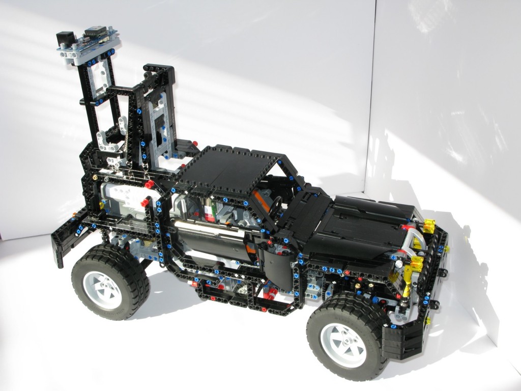 LEGO Street View Car 2