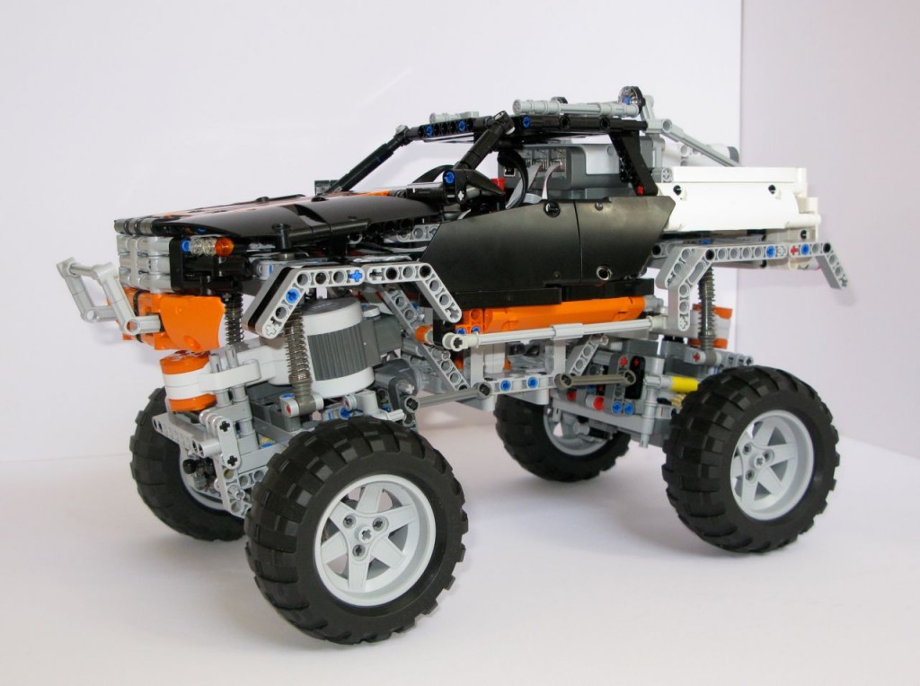 NXTified 9398 Rock Crawler with wifi control