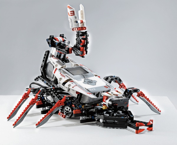 Lego Mindstorms EV3 retail model images